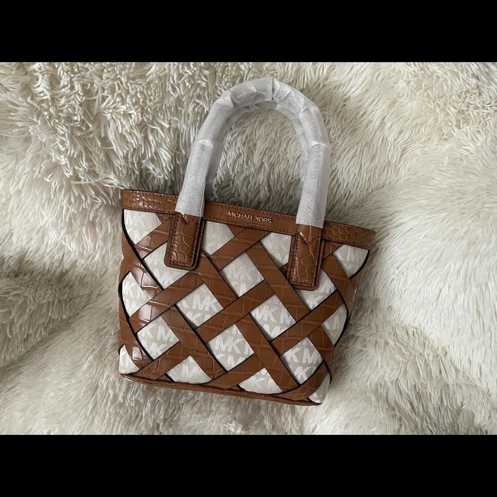 BNWT MICHAEL KORS SIENNA TOTE